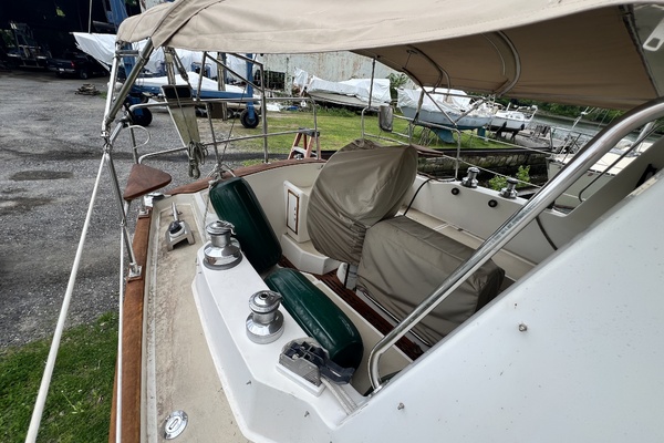 40ft Cabo Rico Yacht For Sale