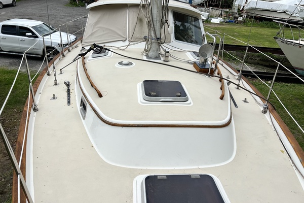 40ft Cabo Rico Yacht For Sale