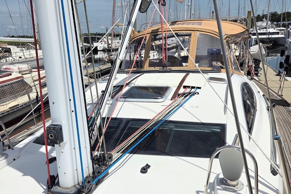 Liberte 54ft Jeanneau Yacht For Sale