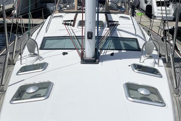 Jeanneau Sun Odyssey 54 DS Yacht For Sale