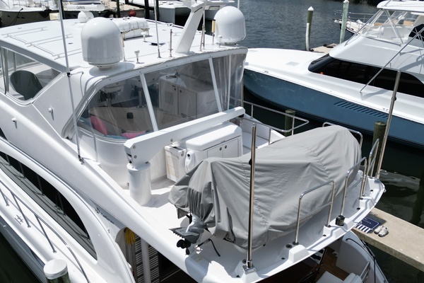 63ft Hatteras Yacht For Sale
