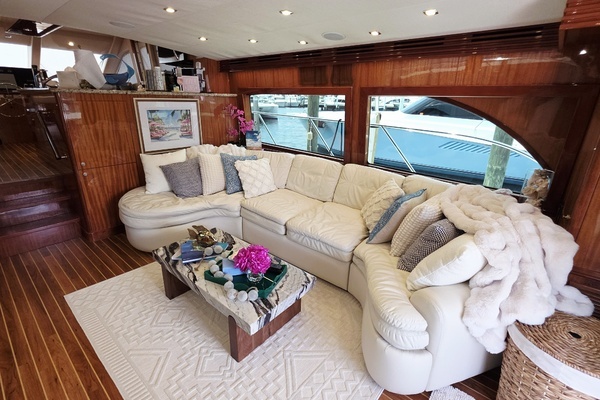 Hatteras  Yacht For Sale