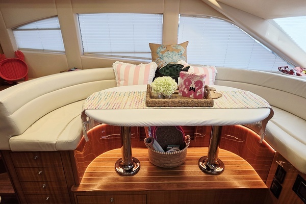 Hatteras  Yacht For Sale