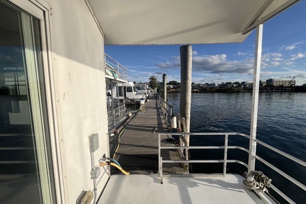 2017 Catamaran Cruisers 42