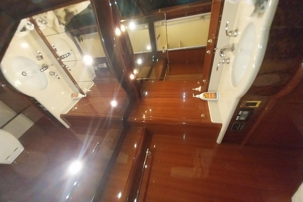 60ft Hampton Yacht For Sale