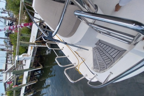 Hampton  Yacht For Sale