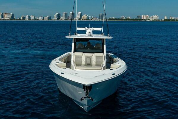 41 Solace 2021 41ft Solace Yacht For Sale
