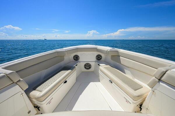 41 Solace 2021 41ft Solace Yacht For Sale
