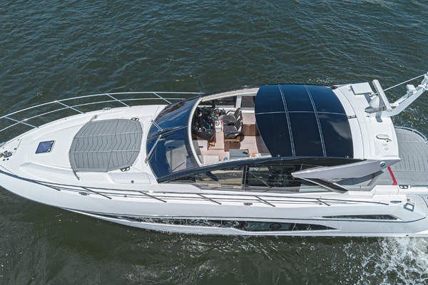 2021 Sunseeker 60
