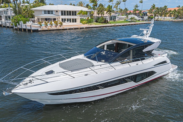 The Edge IV 60ft Sunseeker Yacht For Sale