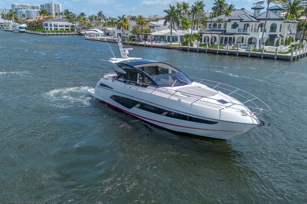 The Edge IV 60ft Sunseeker Yacht For Sale