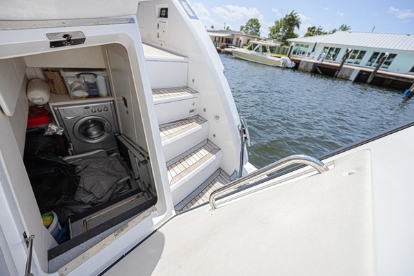 2021 Sunseeker 60