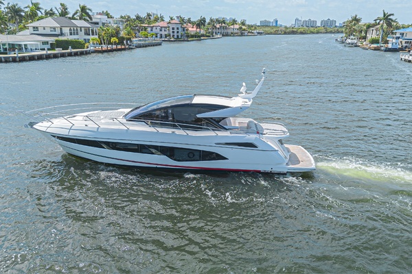 The Edge IV 60ft Sunseeker Yacht For Sale