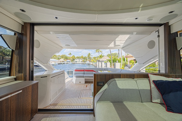The Edge IV 60ft Sunseeker Yacht For Sale