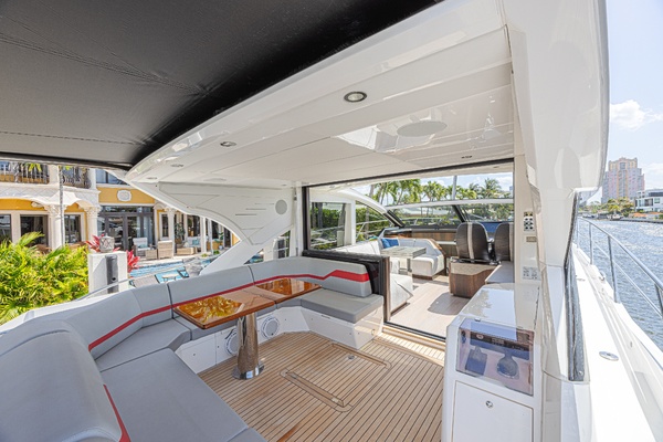 The Edge IV 60ft Sunseeker Yacht For Sale