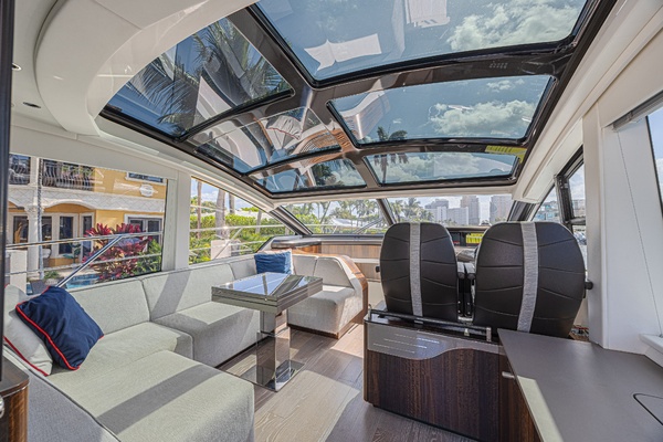 The Edge IV 60ft Sunseeker Yacht For Sale