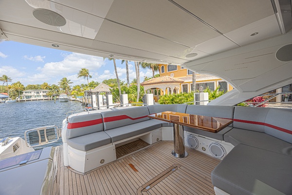 The Edge IV 60ft Sunseeker Yacht For Sale