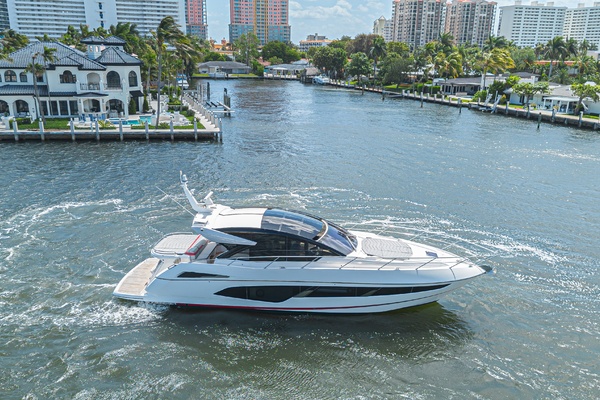 The Edge IV 60ft Sunseeker Yacht For Sale