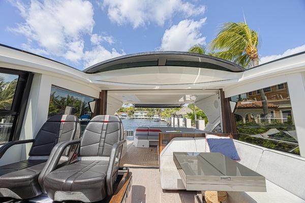 2021 Sunseeker 60