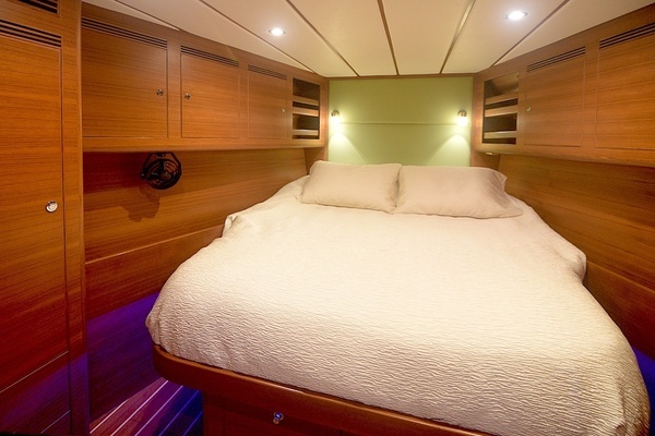 Hylas 63 Yacht For Sale
