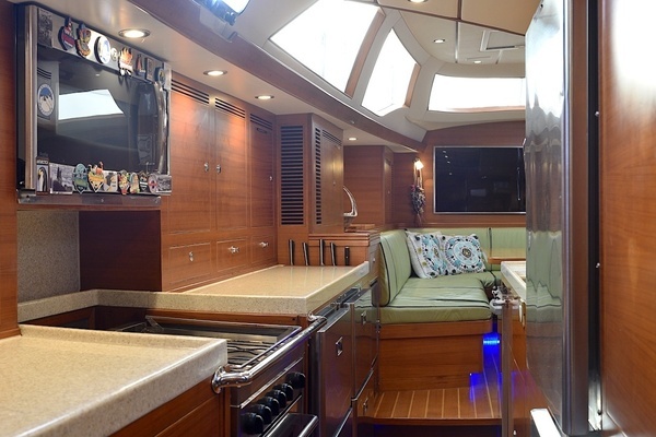 Hylas 63 Yacht For Sale