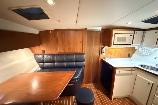 TOWHEAD 35ft Tiara Yachts Yacht For Sale
