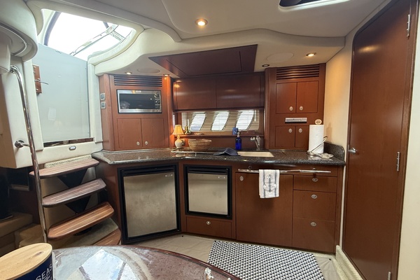 Next Dance 40ft Sea Ray Yacht For Sale