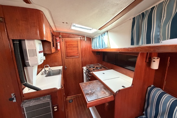 CARINA 35ft Hinterhoeller Yacht For Sale