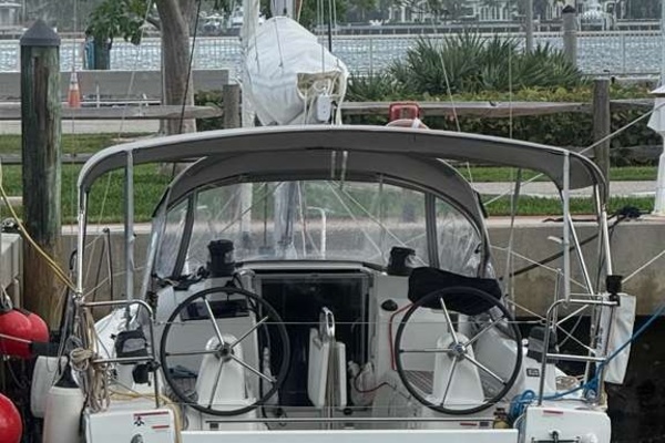 9ft Beneteau Yacht For Sale
