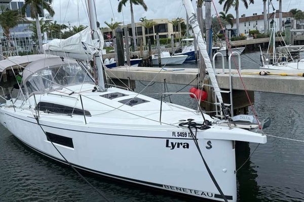 9-ft-Beneteau-2024-Oceanis 30.1- West Palm Beach Florida United States  yacht for sale
