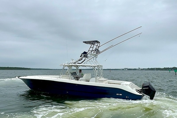 41-ft-Hydra-Sports-2009-Vector 4100CC- Orange Beach Alabama United States  yacht for sale