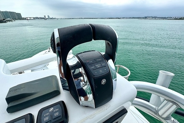 2009 Hydra-Sports 41