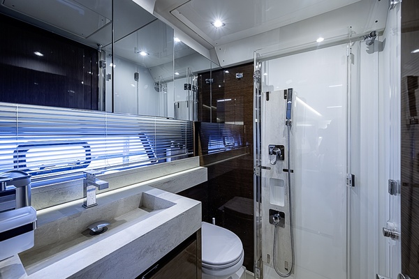SIMMER DOWN 52ft Prestige Yacht For Sale