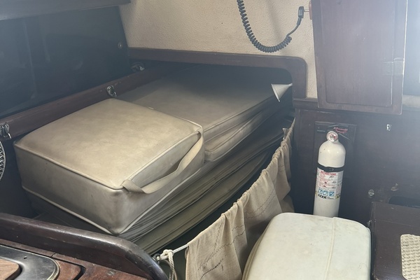 Rob Roy 34ft CAL Yacht For Sale