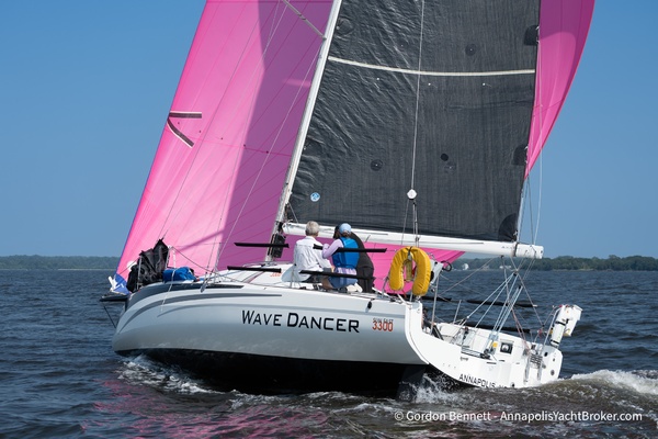 Wave Dancer 33ft Jeanneau Yacht For Sale