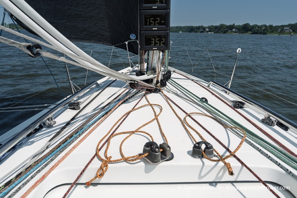 Wave Dancer 33ft Jeanneau Yacht For Sale