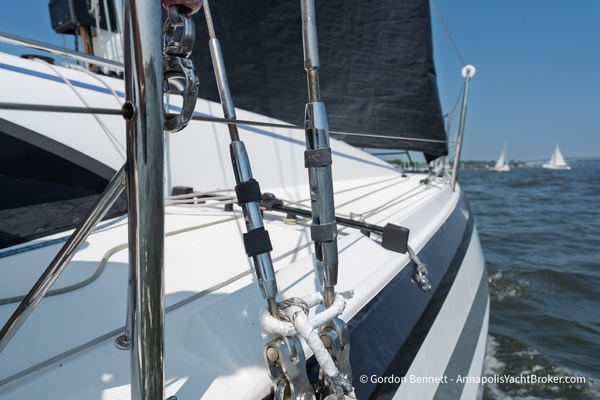 Wave Dancer 33ft Jeanneau Yacht For Sale