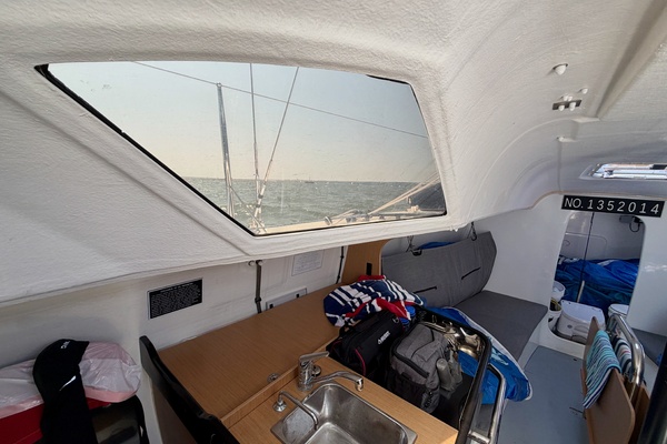 Wave Dancer 33ft Jeanneau Yacht For Sale
