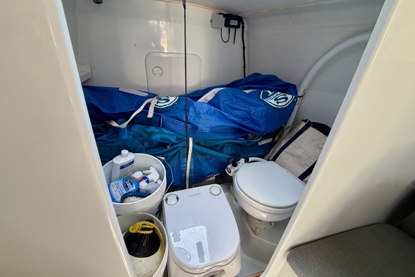 Wave Dancer 33ft Jeanneau Yacht For Sale