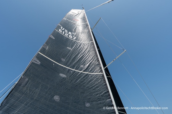 Wave Dancer 33ft Jeanneau Yacht For Sale