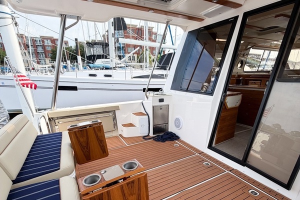 TERULOVE 43ft Ranger Tugs Yacht For Sale