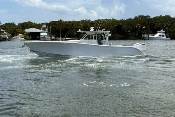 2014 Yellowfin 42