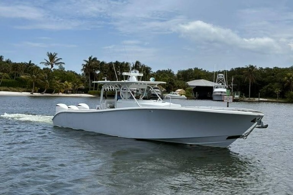 2014 Yellowfin 42