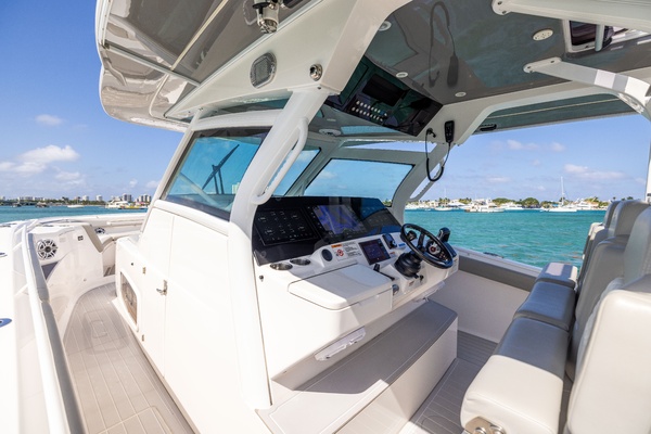 40ft Scout Yacht For Sale