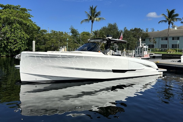 44FT (13.46M) SOLARIS