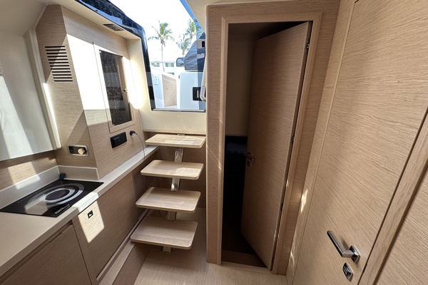 44ft Solaris Yacht For Sale