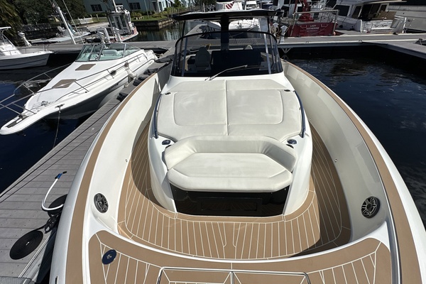44ft Solaris Yacht For Sale