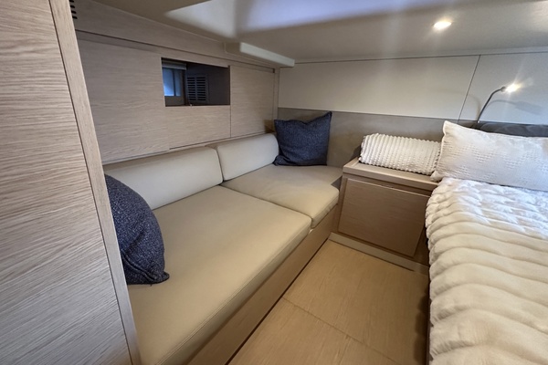 44ft Solaris Yacht For Sale