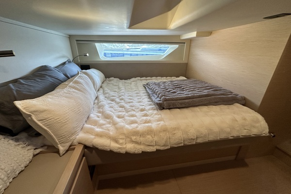 44ft Solaris Yacht For Sale