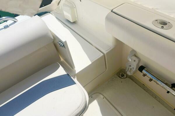 Wew Hoo 28ft Pursuit Yacht For Sale